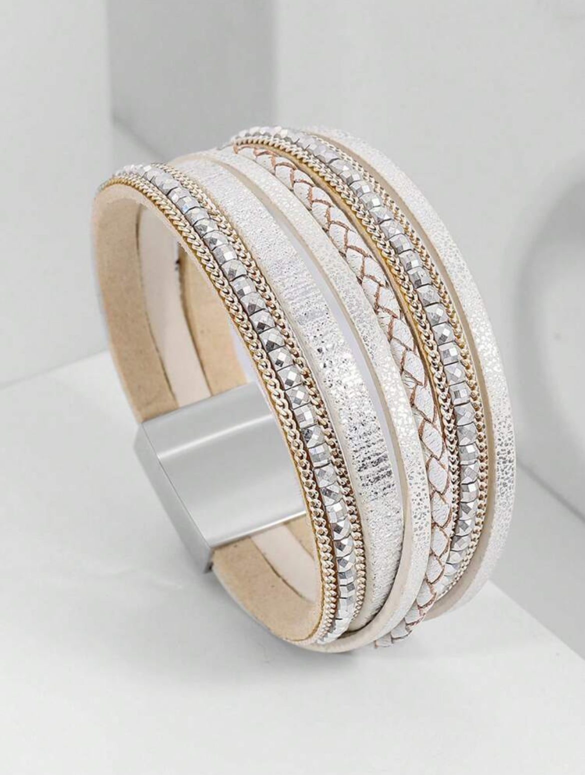 Beautiful Multilayered White Bracelet with Magnetic Clasp