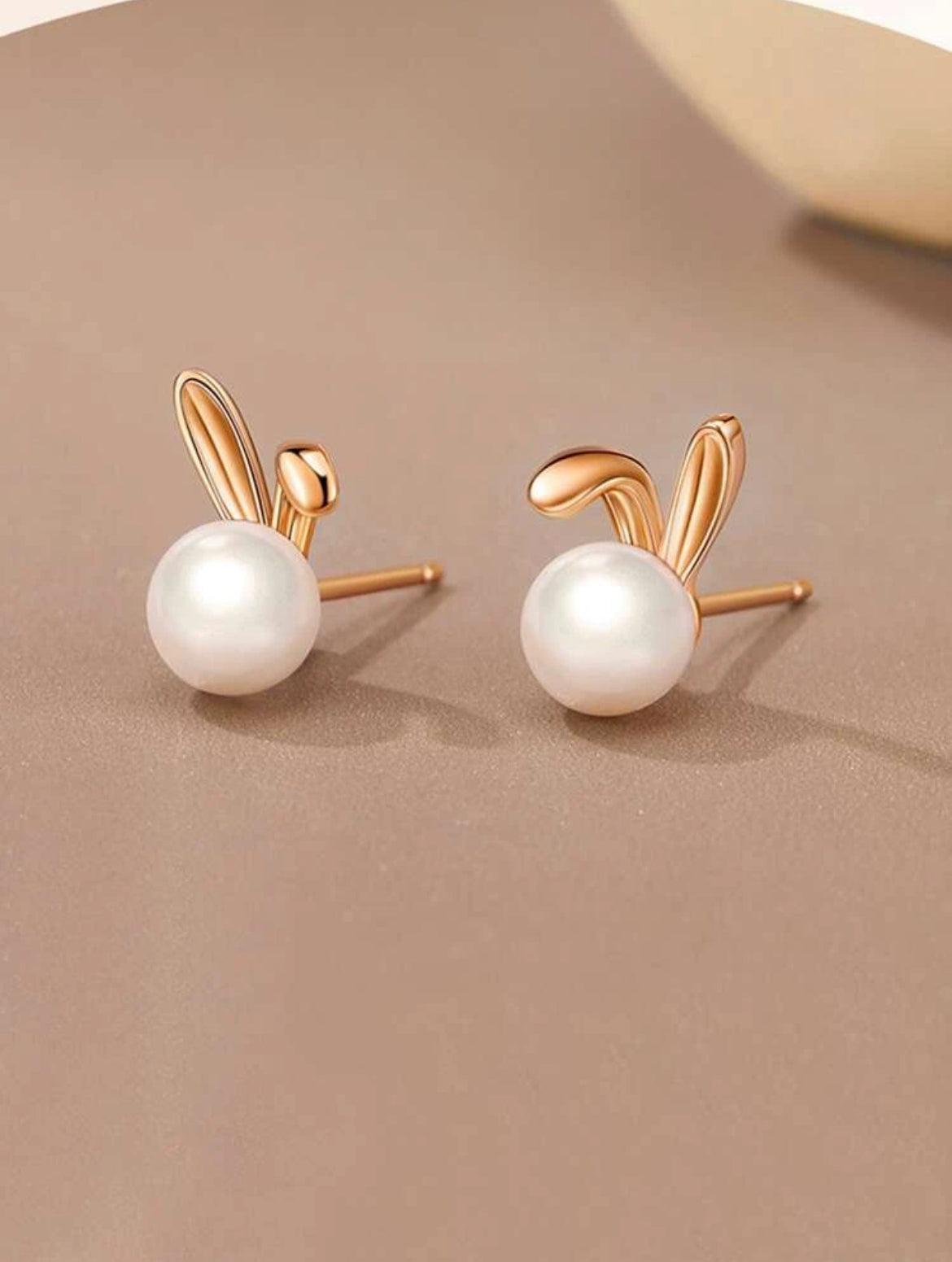 Beautiful Pearl Bunny Stud Earrings