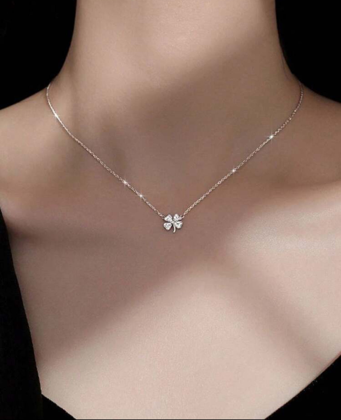 Beautiful Silver Rhinestone Clover Necklace