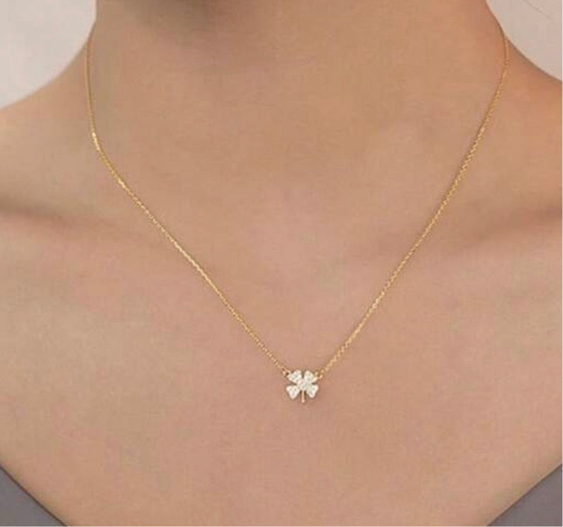 Beautiful Gold Rhinestone Shamrock Necklace
