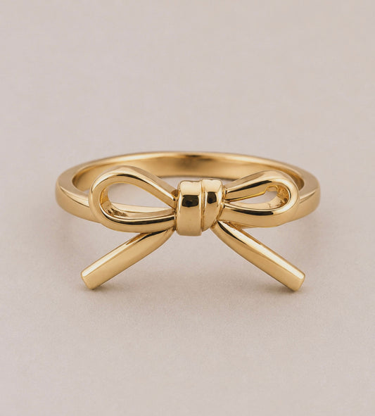 Beautiful Gold Bow Ring