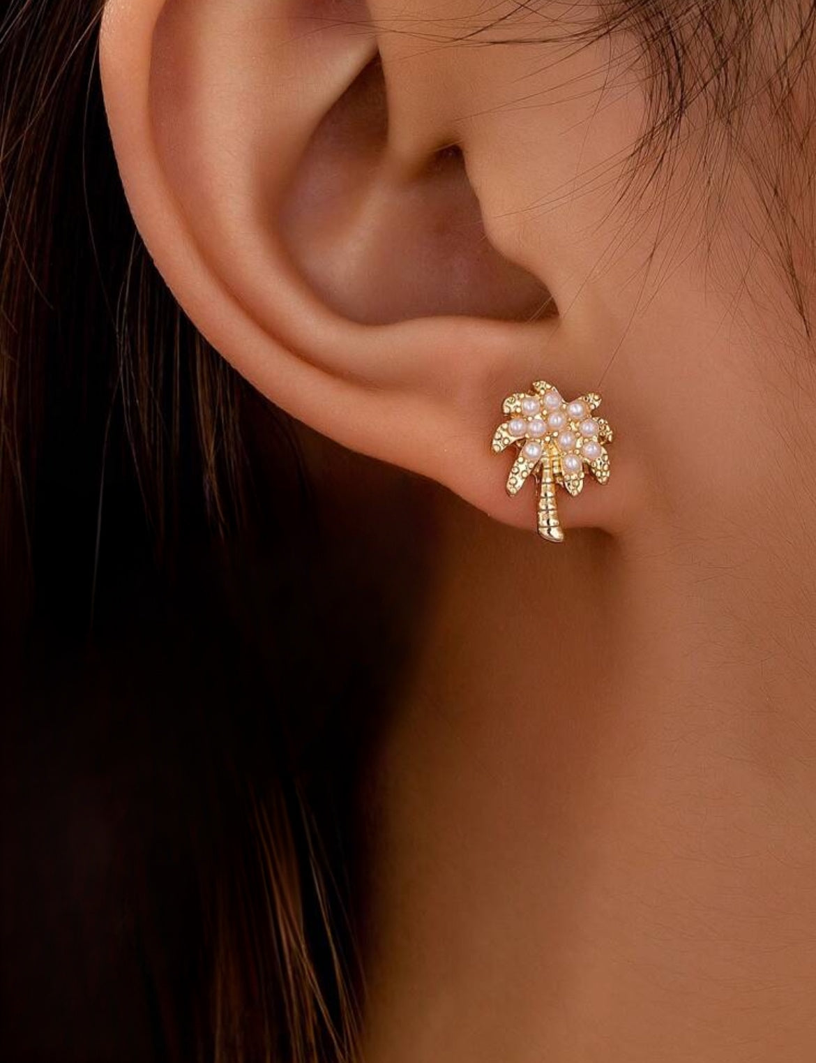 Beautiful Palm Tree Stud Earrings