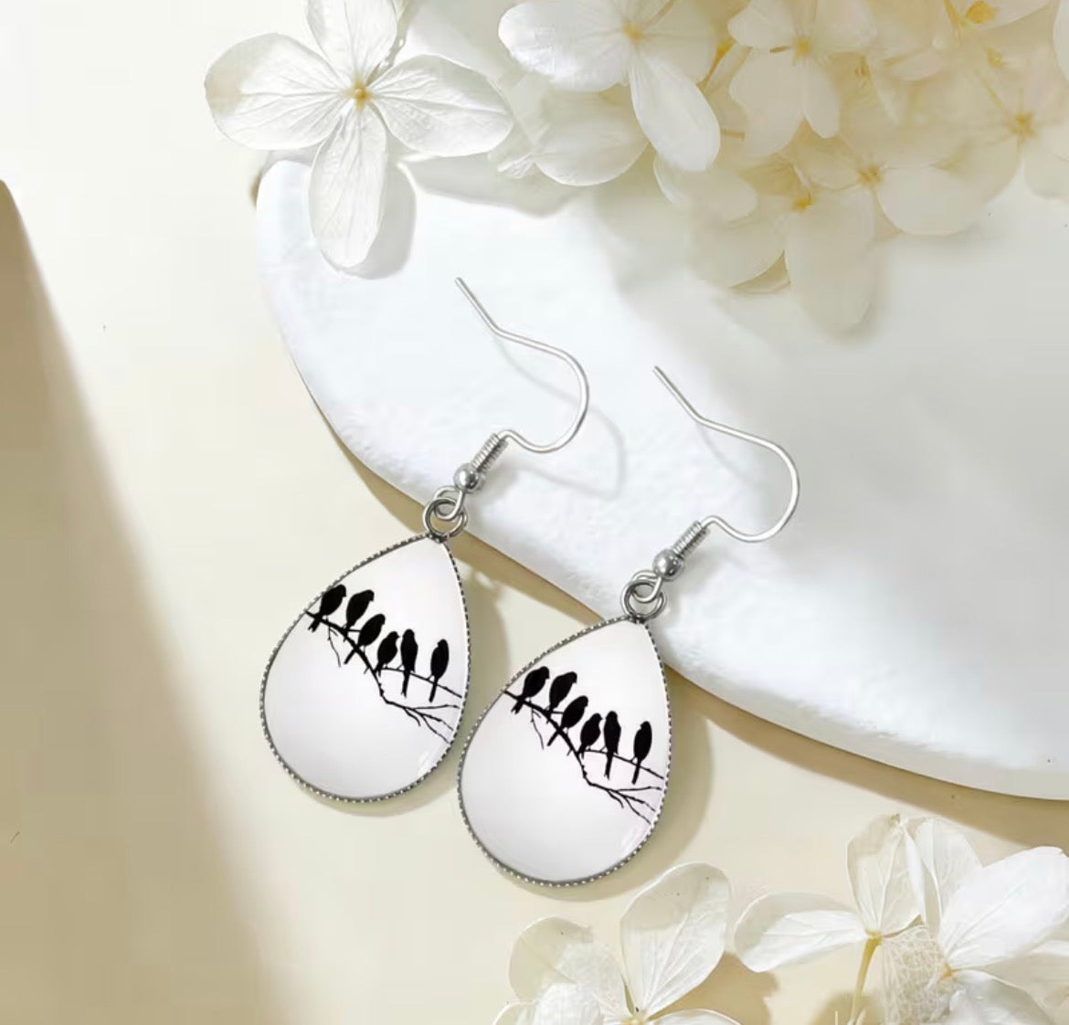 Beautiful Songbird Silhouette Earrings