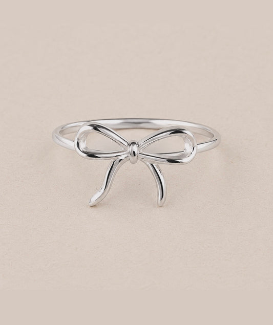 Beautiful Silver Bow Ring