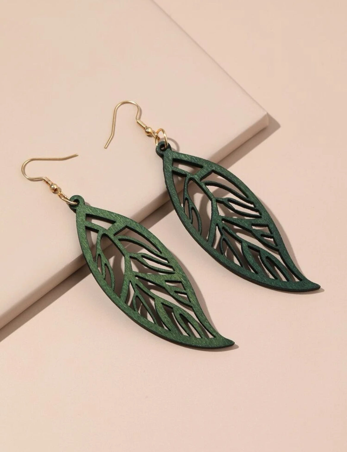 Green Hollow Feather Shaped Earrings