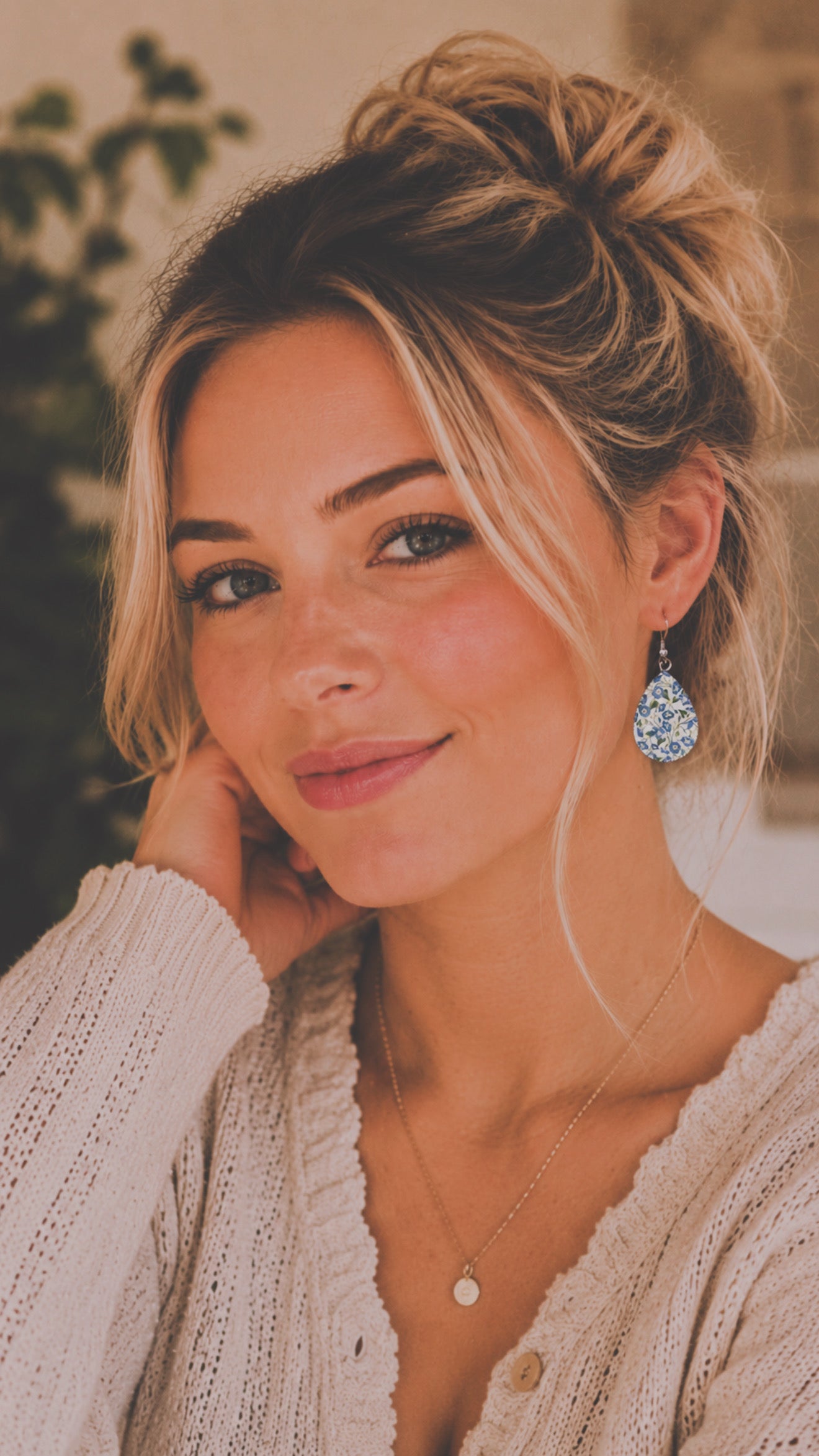 Beautiful Blue Floral Teardrop Earrings
