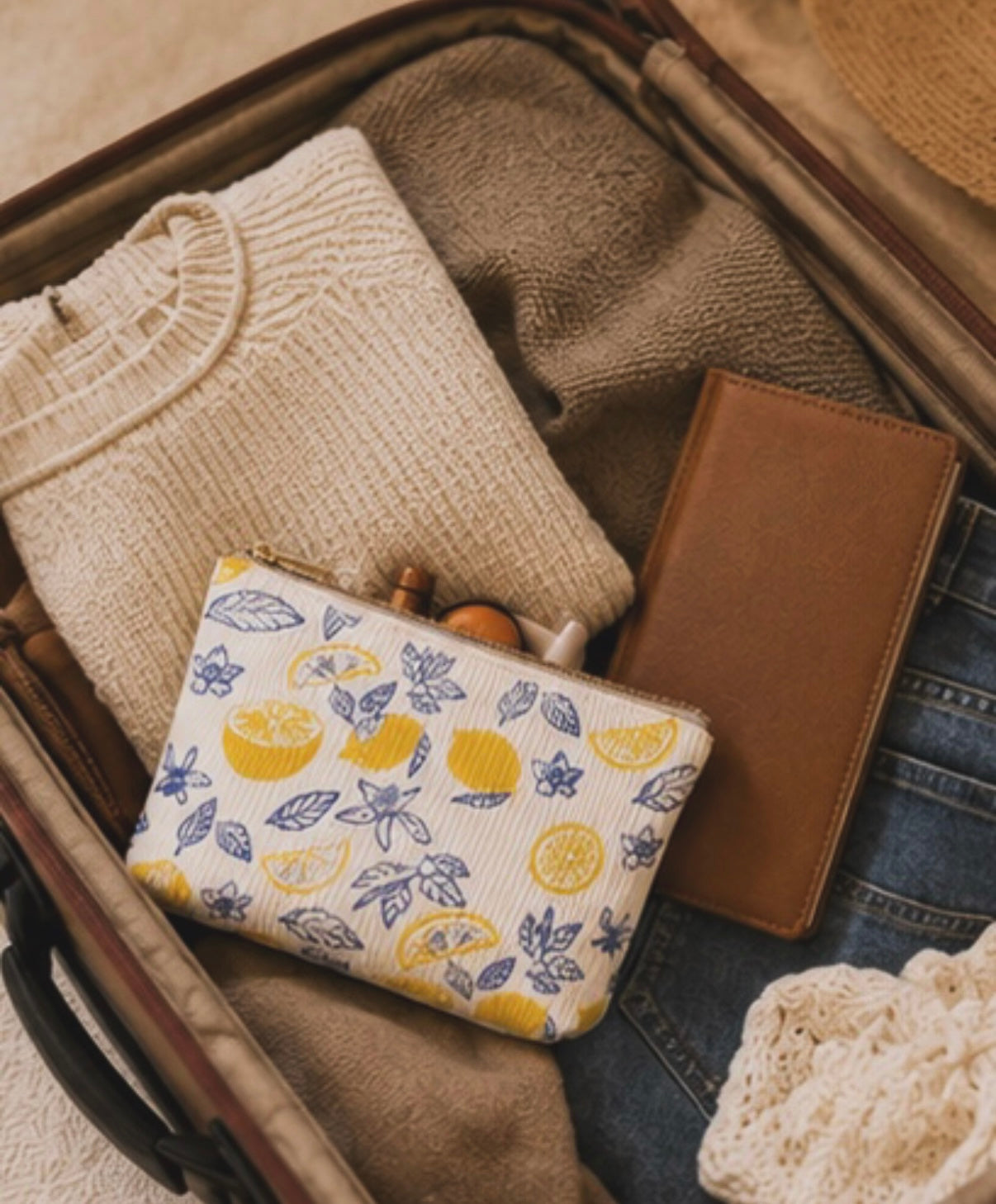 Lemon and Leaves Toiletry/Cosmetic Bag