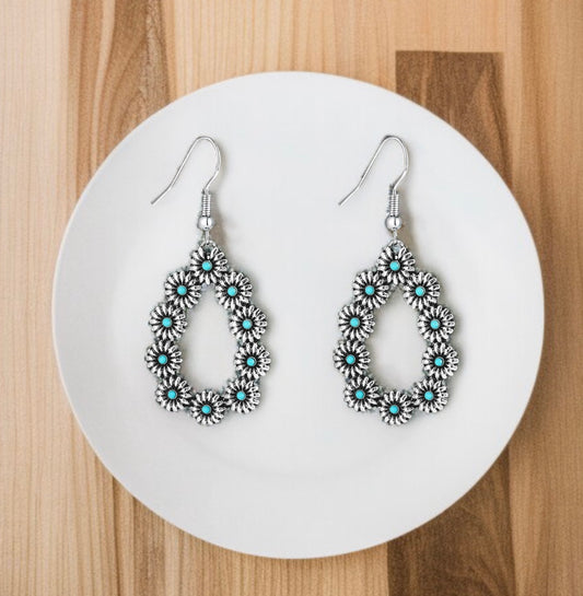 Vintage Southwest Silver and Turquoise Drop Earrings