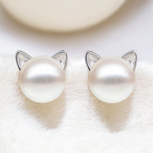 Beautiful Pearl Cat Earrings