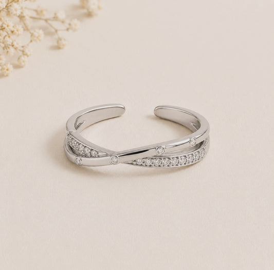 Elegant Silver Crisscross Adjustable Ring
