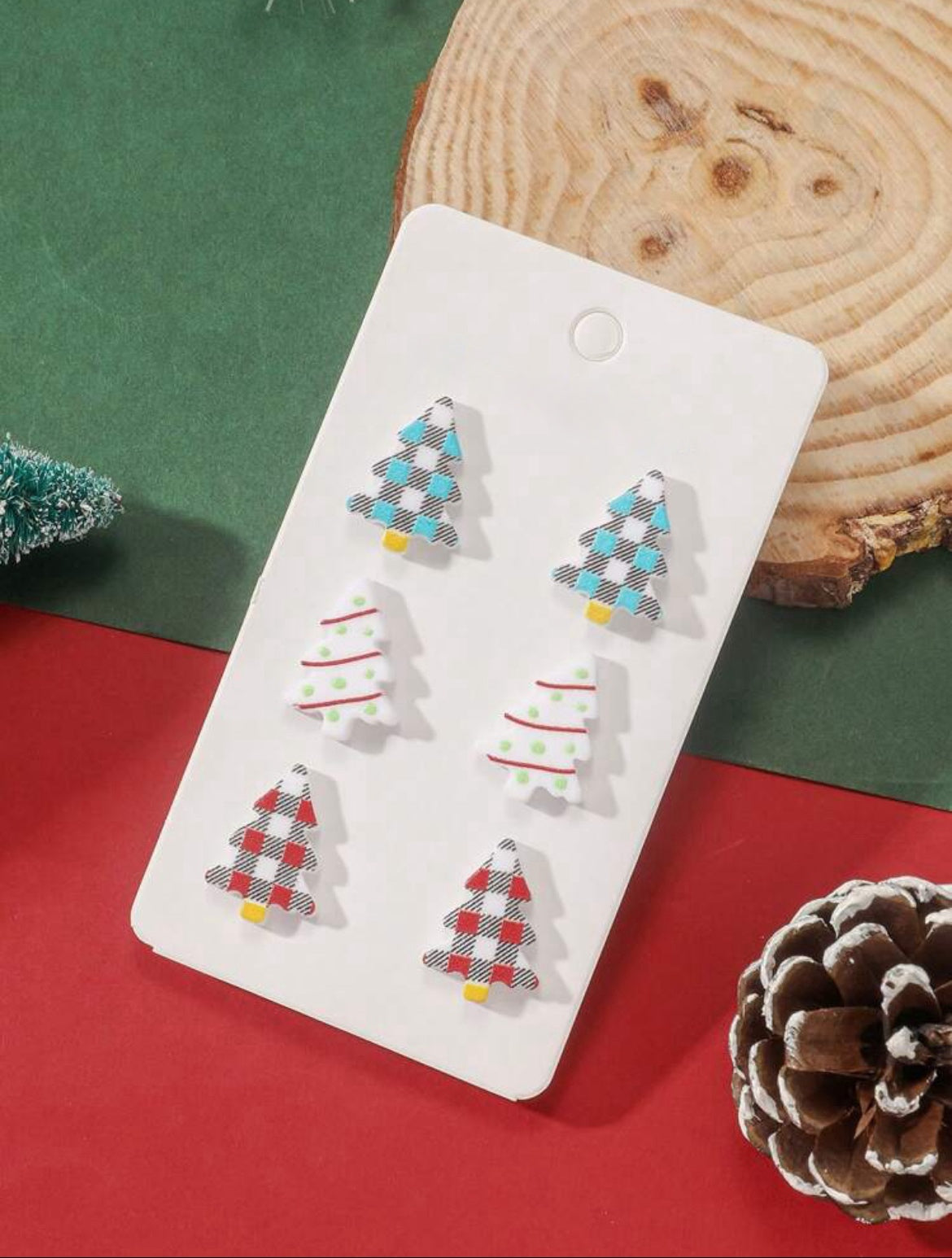 Set of 3 Christmas Tree Studs with Plaid Patterns