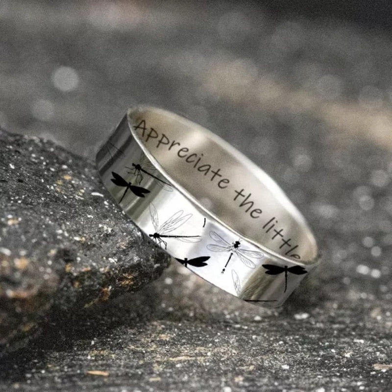 Beautiful Engraved Vintage Dragonfly Ring